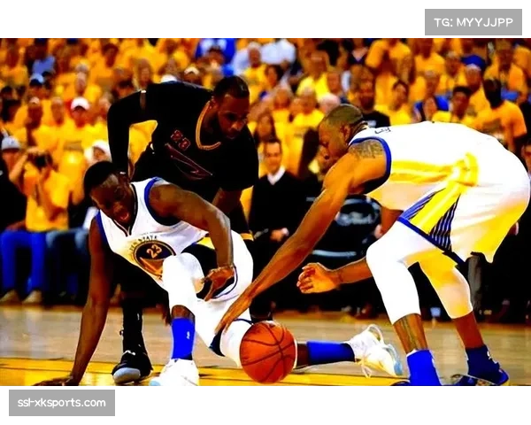 历史回顾:2016年3月,勇士73胜赛季的关键冲刺阶段 历史回顾:2016年3月,勇士73胜赛季的关键冲刺阶段